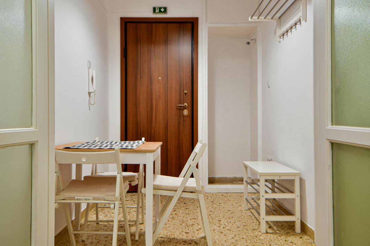 Thiras Lovely Apartment By Zain Ateny Zewnętrze zdjęcie
