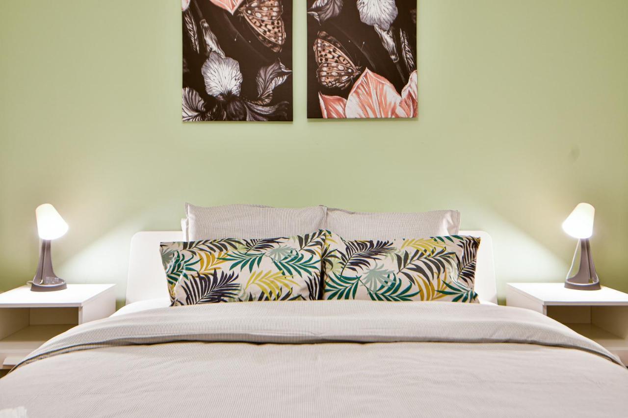Thiras Lovely Apartment By Zain Ateny Zewnętrze zdjęcie